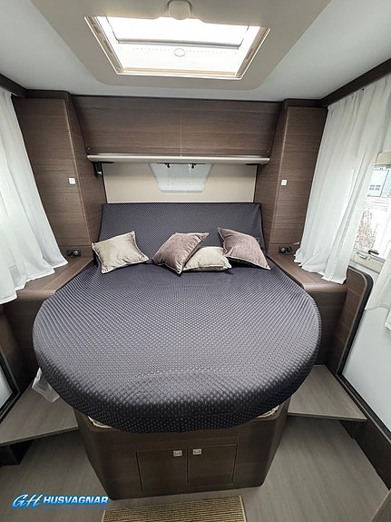 Adria SONIC SUPREME 700 DC - Fiat MultiJet3 180HP (131kW) 44H 5 of 13