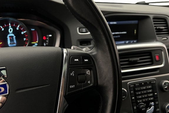 Volvo V60 15 of 28