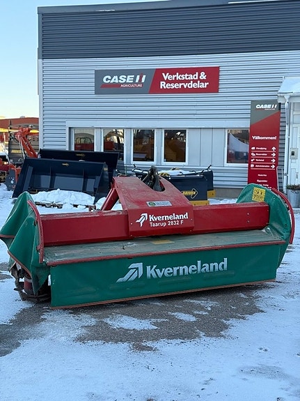 Kverneland Taarup 2832 F