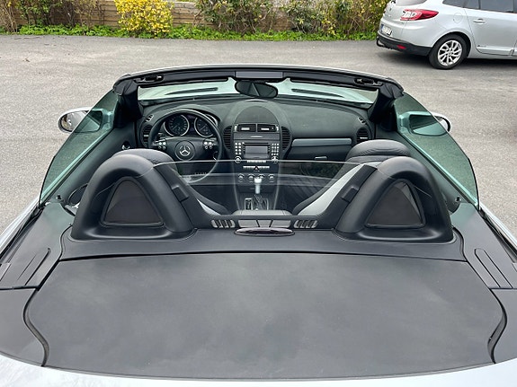 Mercedes-Benz SLK200 9 of 21
