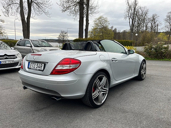 Mercedes-Benz SLK200 6 of 21