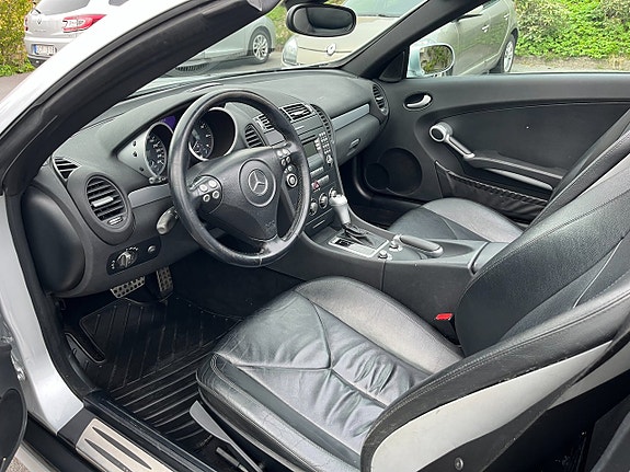 Mercedes-Benz SLK200 12 of 21