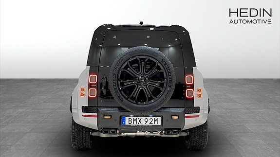 Land Rover Defender 90 7 of 12