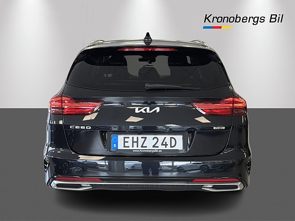 Kia Ceed 5 of 24
