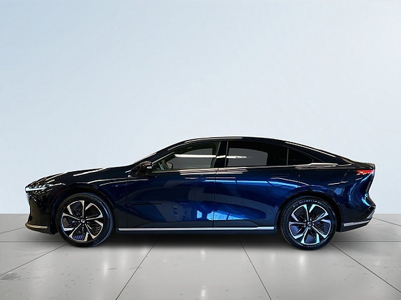 Mazda 6e 4 of 5