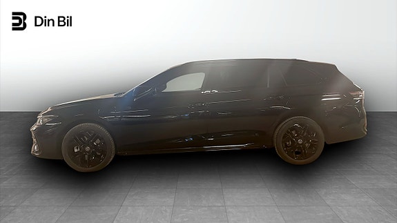 Volkswagen Passat 2 of 5