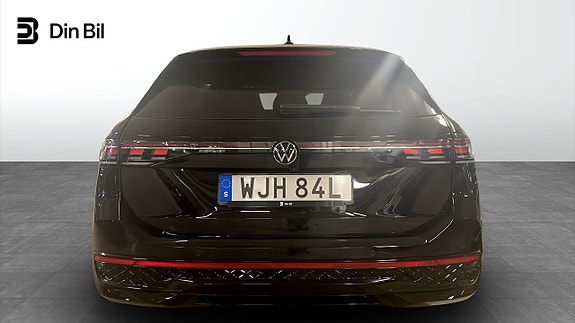 Volkswagen Passat 5 of 5