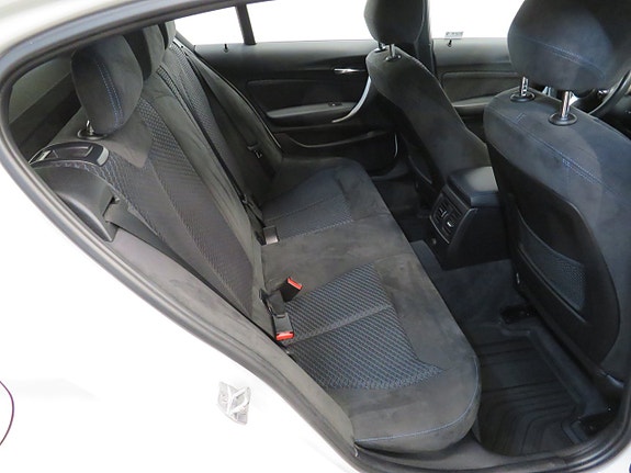 BMW 120d 7 of 14