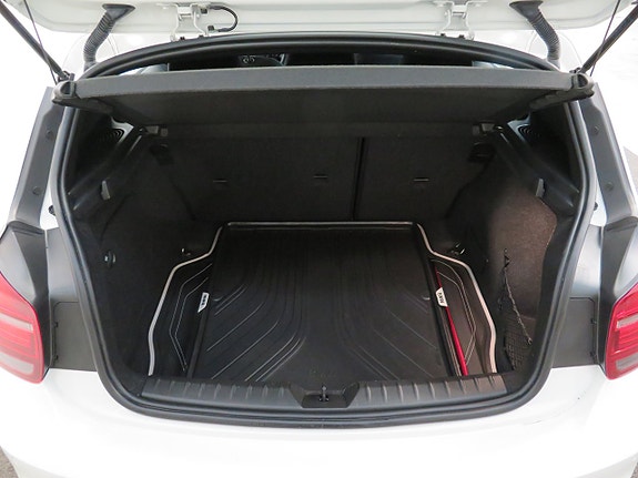 BMW 120d 8 of 14