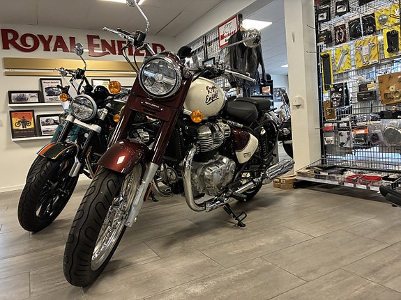 ROYAL Enfield Classic 650 Vallam Red PRISSÄNKT