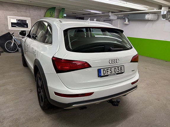 Audi Q5 8 of 28