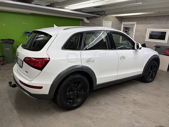 Audi Q5 13 of 28