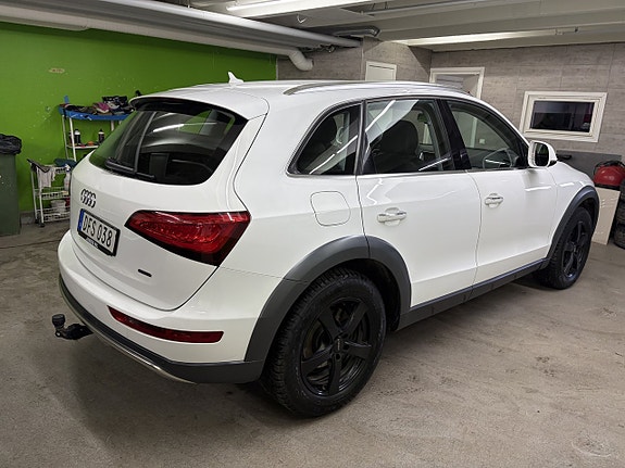 Audi Q5 12 of 28