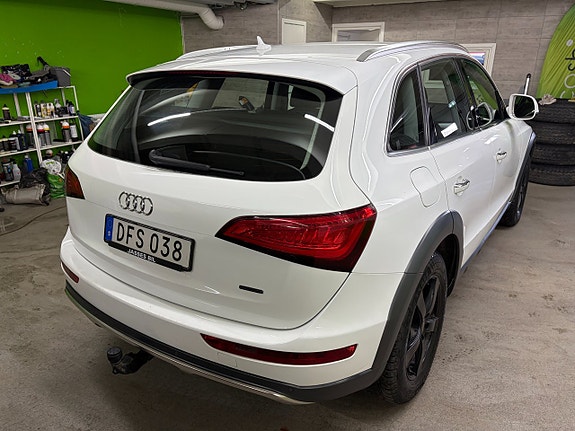 Audi Q5 10 of 28