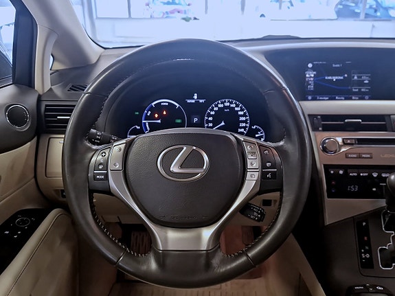 Lexus RX450h 10 of 18