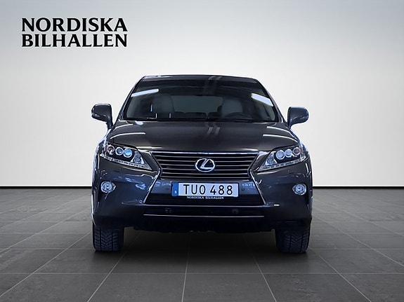 Lexus RX450h 2 of 18