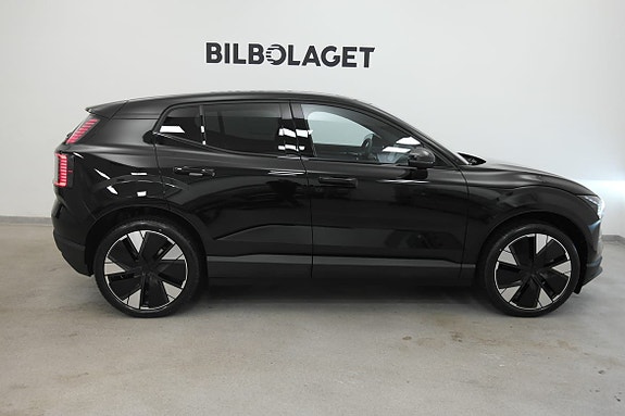 Volvo EX30 3 of 19