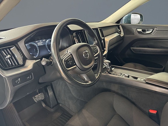 Volvo XC60 5 of 5