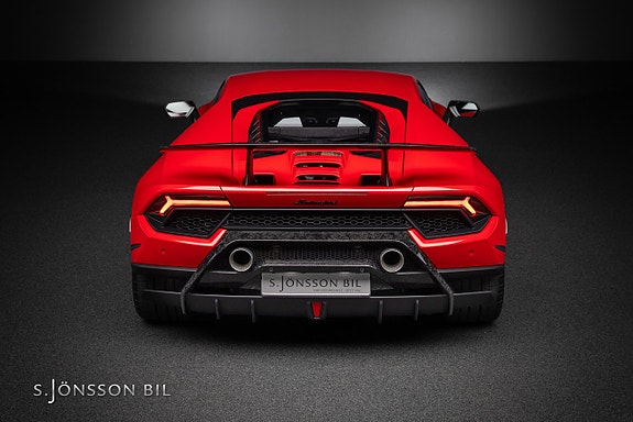 Lamborghini Huracan 8 of 29