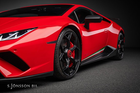 Lamborghini Huracan 14 of 29
