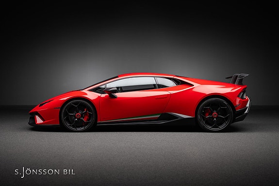 Lamborghini Huracan 4 of 5
