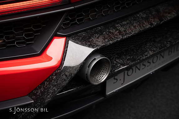 Lamborghini Huracan 11 of 29