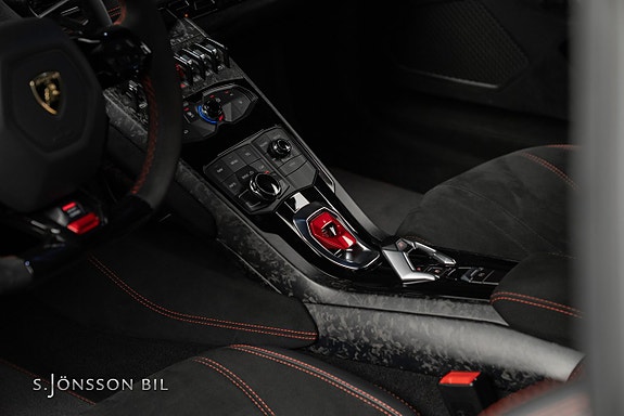 Lamborghini Huracan 22 of 29