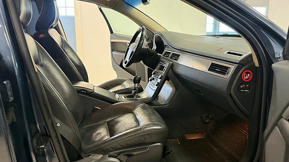 Volvo V70 18 of 21