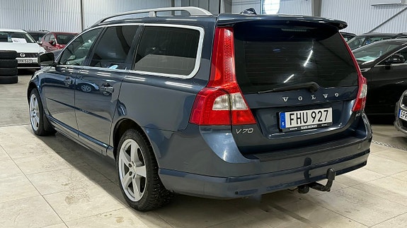 Volvo V70 9 of 21