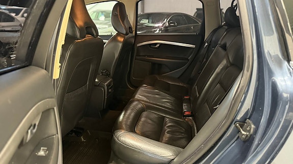 Volvo V70 15 of 21