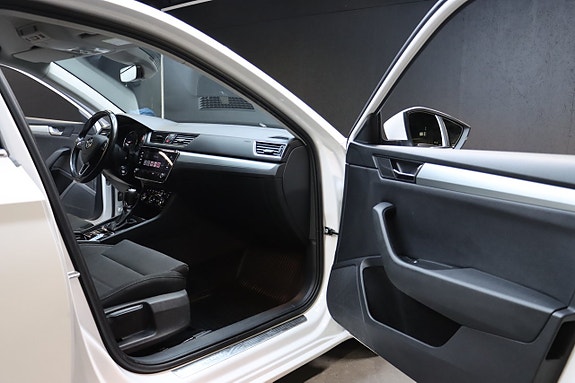 Skoda Superb 12 of 24