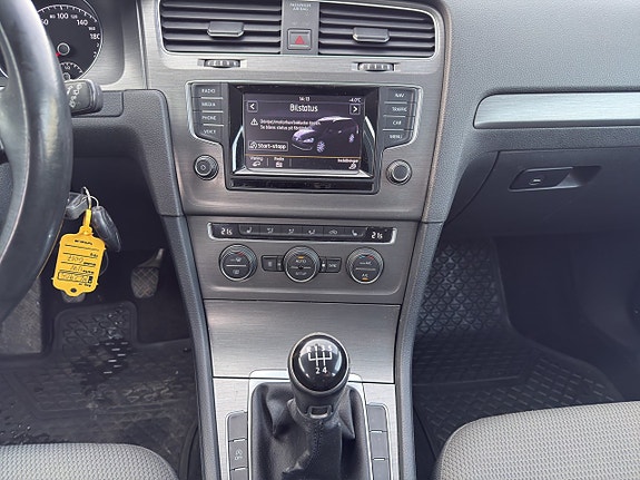 Volkswagen Golf I 17 of 19