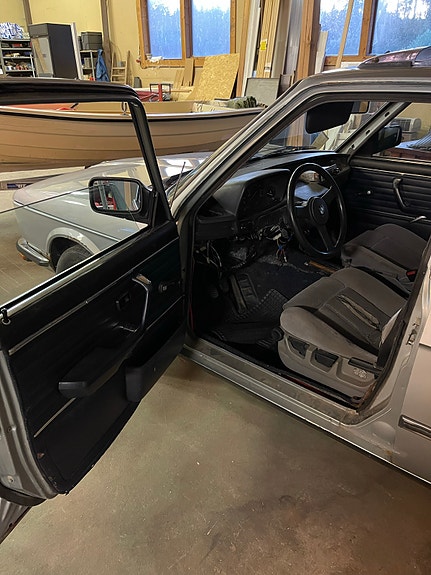 BMW 518i 16 of 16