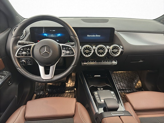 Mercedes-Benz B200 d 10 of 30