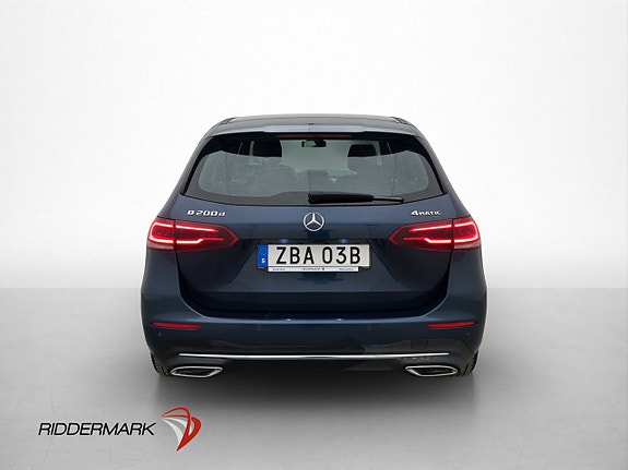 Mercedes-Benz B200 d 7 of 30