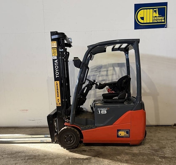 Toyota truck 8 FBEK 18 T