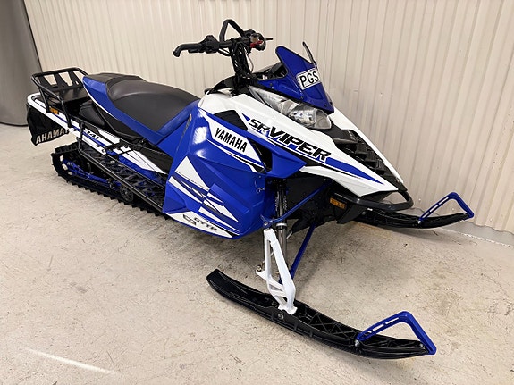 Yamaha Viper XTX 141" SE 2 of 11