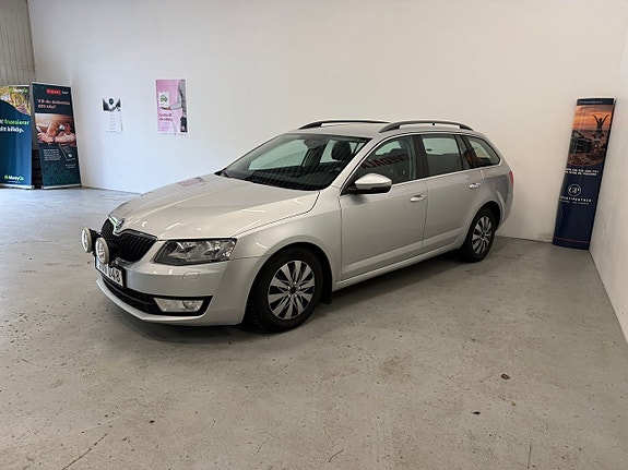 Skoda Octavia 3 of 5