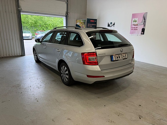 Skoda Octavia 4 of 5