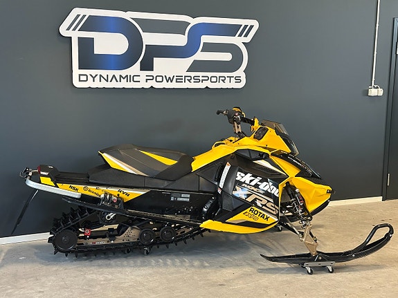 Ski-Doo MXZ XRS 800R E-tec -12 2 of 3