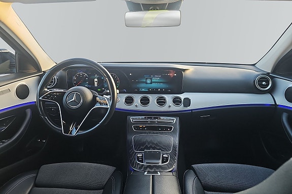 Mercedes-Benz E300 10 of 10