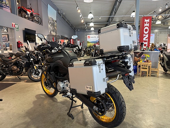 Voge DS900X Black Knight #Alu väskor# 4 of 5