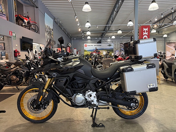 Voge DS900X Black Knight #Alu väskor# 5 of 5