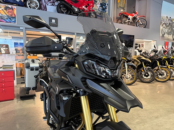 Voge DS900X Black Knight #Alu väskor och Inbytesstöd på 10.000:-# 8 of 15