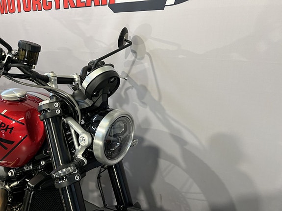 Triumph SCRAMBLER 1200 X 7 of 17