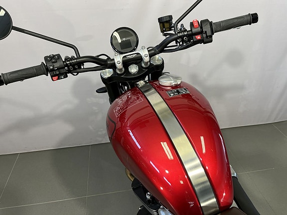 Triumph SCRAMBLER 1200 X 14 of 17