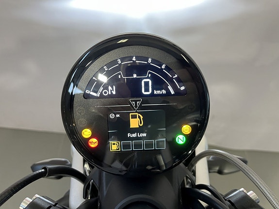Triumph SCRAMBLER 1200 X 16 of 17