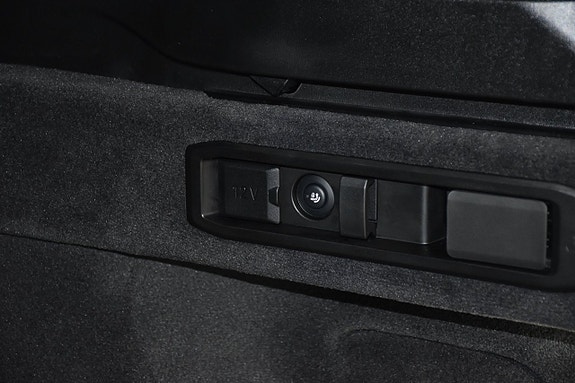 BMW 530e 18 of 19