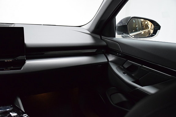 BMW 530e 10 of 19