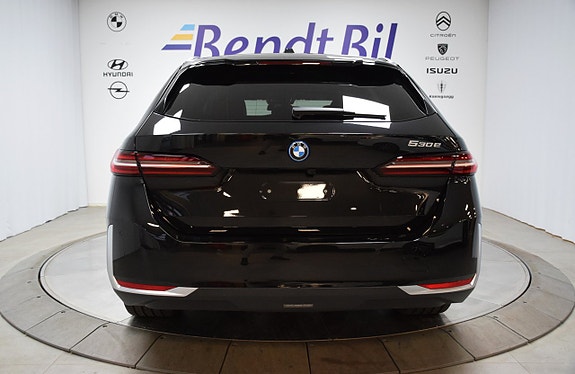 BMW 530e 7 of 19